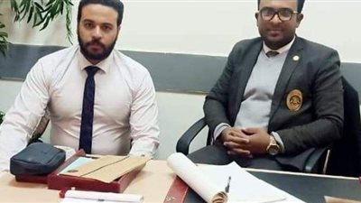 ضبط 4 خناجر بحوزة راكب في مطار القاهرة