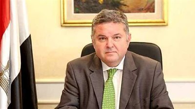 وزير قطاع الأعمال: طرح أول 100 سيارة كهربائية من شركة النصر نهاية 2021