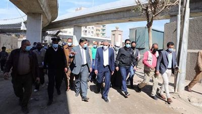 محافظ سوهاج يتفقد أعمال إنشاء كوبري جرجا العلوي