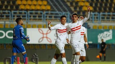 أشرف بن شرقي يسجل هدف الزمالك الأول في مرمى المقاصة