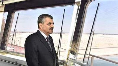 هل تتأثر قناة السويس بخط الأنابيب الإسرائيلي.. أسامة ربيع يجيب