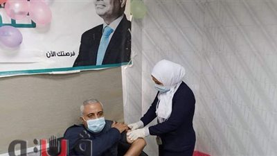 فرحة الأطقم الطبية بالشرقية بعد تلقيهم لقاح كورونا |صور