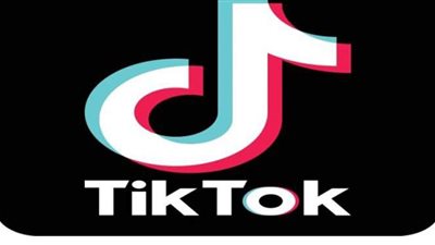 ضبط 3 طلاب أشعلوا النيران في إطارات سيارة .. وقانوني: شهوة الشهرة تتعدى حدود المنطق .. والتيك توك سبب عدوى التقليد الأعمى