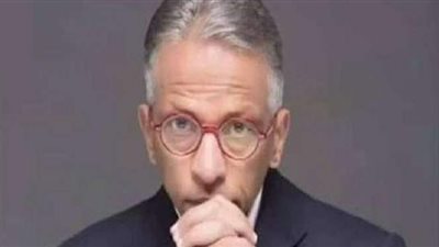 أسرة محمد الصغير تفاجئ الفنانين بنقل الجنازة إلى مسجد السلطان حسين