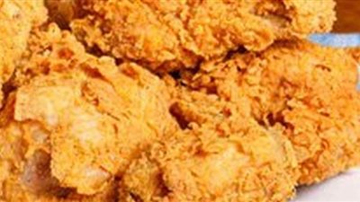 طريقة عمل فراخ كنتاكي.. من مطبخ فاطمة أبو حاتي