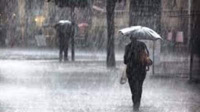 كتلة أمطار تضرب السواحل الشمالية.. وتحذيرات من تأثير الطقس على الخضر والفاكهة