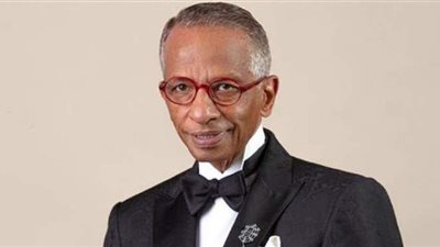 بدء عزاء محمد الصغير بـ6 أكتوبر..  وأحمد السقا يمنع دخول المصورين