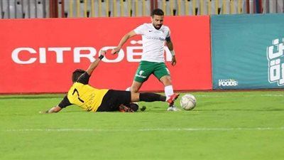 أحمد شديد يشارك في تدريبات المصري