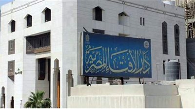 ما حكم استخلاف المسبوق في الصلاة؟.. دار الإفتاء تجيب