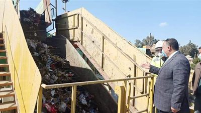 تفعيل مشروعات برنامج إدارة المخلفات الصلبة وتطوير مصنع العضوي بأسيوط