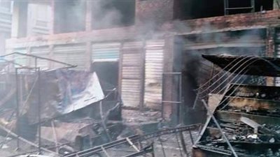 التفاصيل الكاملة فى حريق سوق التوفيقية.. النيران تلتهم ٢٠ محلا وكشكا.. والفحص يرجح حدوث ماس كهربائى.. والخسائر بملايين الجنيهات | فيديو وصور