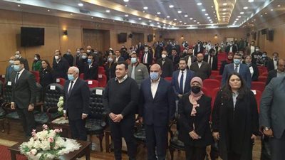 محافظ بورسعيد يستقبل وفد تنسيقية شباب الاحزاب والسياسيين | صور