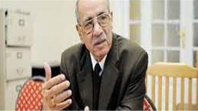 عبد الغفار شكر: علينا الانتهاء من الأحزاب الدينية وفقًا للدستور