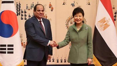 رئيسة كوريا الجنوبية تقيم مأدبة غداء تكريما لـ«السيسي»