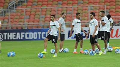الجهاز الطبي للأبيض يكشف حجم إصابة مدافع الزمالك
