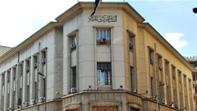 الدولار يرتفع قرشًا.. ويسجل 6.77 فى تعاملات اليوم