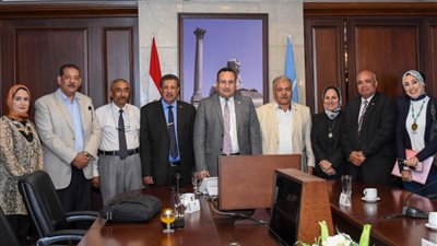 تشكيل لجنة لزيادة فصول المكفوفين في الإسكندرية