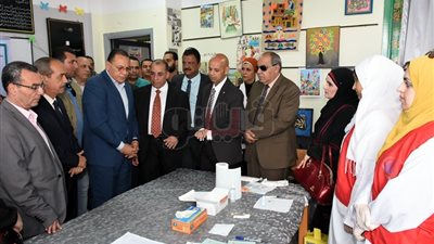انطلاق مبادرة فيروس سي للكشف عن طلاب إعدادية الشرقية (صور)