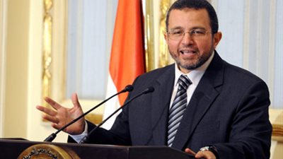 الحديدى: زيارة قنديل للعراق تستهدف زيادة الصادرات المصرية