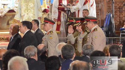 وزراء حاليين وسابقين في احتفالات عيد القيامة بالكاتدرائية
