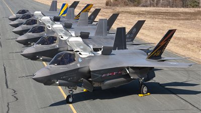 واشنطن تنشر لأول مرة مقاتلات F-35A في بريطانيا