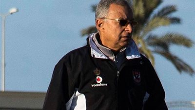 زيزو في الإسكندرية لمساندة مارتن يول في قيادة الأهلي