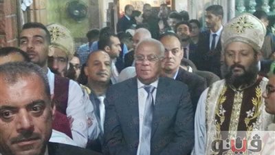 بالفيديو والصور.. محافظ بورسعيد يشهد قداس ليلة عيد القيامة