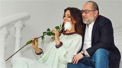 «الواد شبهك».. طليقة ملك ماليزيا تكشف المستور داخل أروقة القصر