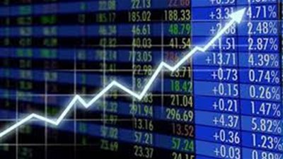 خبراء يحذرون من وهم التقييمات الشكلية للاسهم.. ويؤكدون: الجهات البحثية وراء التخبط