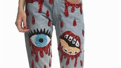 بالصور.. موضة «بنطلونات» جديدة للفتيات تثير ضجة على مواقع التواصل