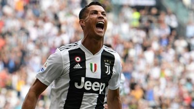 رونالدو يسجل اسمه بجوار ميسي وراؤول برقم مميز في دوري أبطال أوروبا