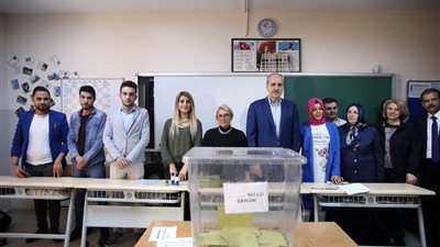 بالصور.. وزراء تركيا يدلون بأصواتهم في استفتاء التعديلات الدستورية