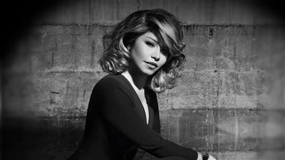 بالصوت.. شيرين: «اعتزلت لتربية بناتي مش عشان حضن راجل»