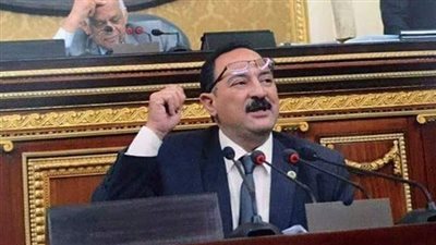 فوز هشام عبد الواحد برئاسة لجنة النقل بالبرلمان