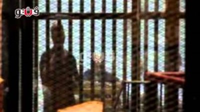 بالفيديو.. المحكمة تهدد البلتاجى بالطرد من جلسة 