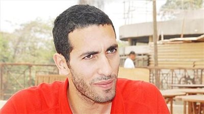 الضرائب تلغي حجزها على أرصدة أبوتريكة