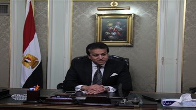 وزير التعليم العالي في نهائي مسابقة مايكروسوفت بجامعة حلوان