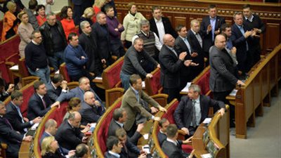 شجار بالبرلمان الأوكراني بشأن 