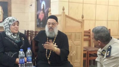 بالصور.. كنيسة ماريوحنا بالقليوبية تقيم عزاء لضحايا الكنيستين