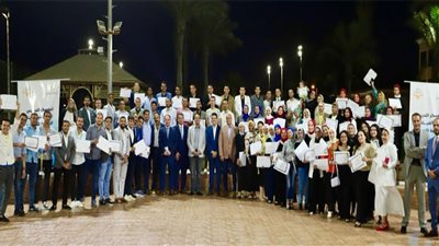 بالصور.. إطلاق معسكر لتدريب القيادات التطوعية لصندوق مكافحة الإدمان عن دور التوثيق المرئي في رصد الأنشطة الوقائية وكيفية استثمارها في التوعية بأضرار تعاطى المخدرات 