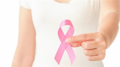 تعرفي على طرق الكشف المنزلي للتأكد من عدم إصابتك بسرطان الثدي