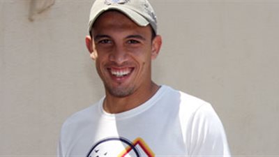 «جدو» مشيدا بأداء لاعبى «الإنتاج» في مباراة الزمالك: «رجالة»