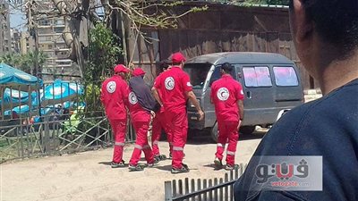 بالصور.. أفراد الهلال الأحمر يجوبون الحديقة الدولية