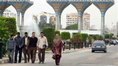 بدء إجراءات تثبيت 163 موظفا بجامعة القناة