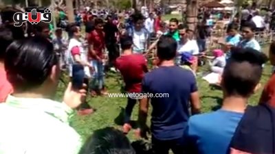 بالفيديو.. شباب يرقصون على أنغام المهرجانات بالحديقة الدولية