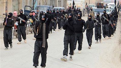 تهريب النفط يمول دولة الخلافة الجديدة