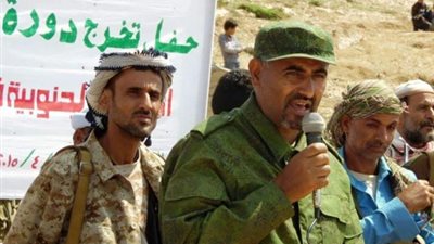 محافظ عدن: مجموعة إرهابية وراء مقتل 16 شخصا بدار المسنين