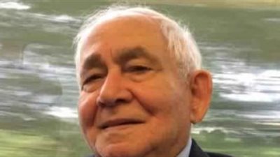 اتحاد الكتاب العرب ينعى إبراهيم فتحى: علامة مضيئة في النقد والترجمة