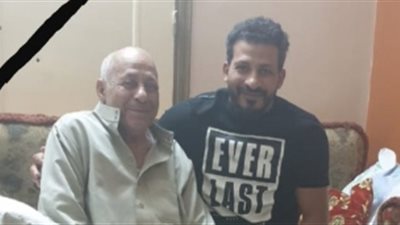 وفاة والد سيد معوض نجم الأهلي السابق