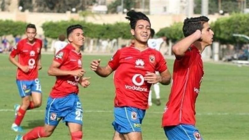 الأهلي ٢٠٠١